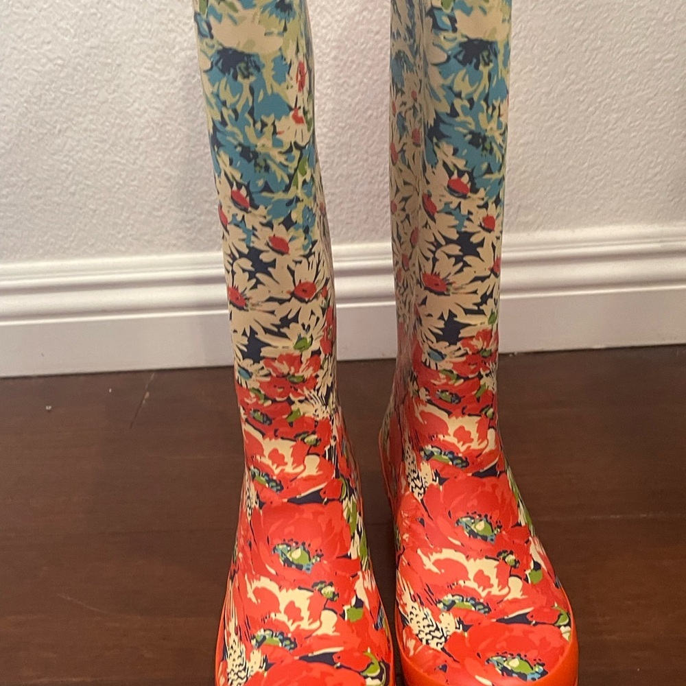 anthropologie Floral Patterned multicolored Rain Boots lashes, nwot nwob 7 - Picture 8 of 9